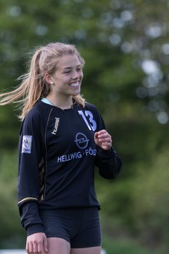 Bild 235 - Faustball Frauen Wiemersdorf